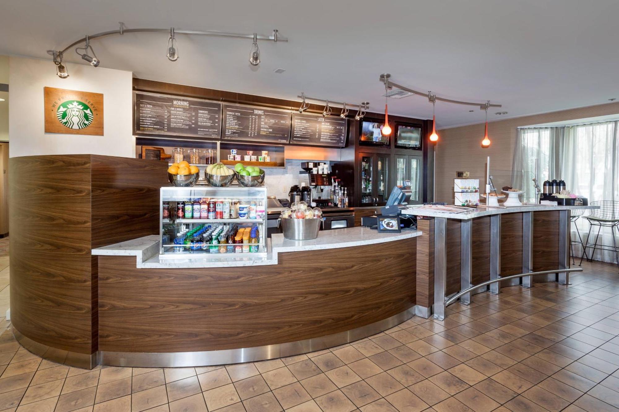Courtyard By Marriott Stockton Hotel Bagian luar foto