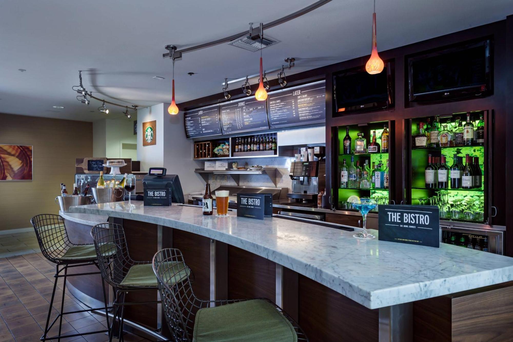 Courtyard By Marriott Stockton Hotel Bagian luar foto
