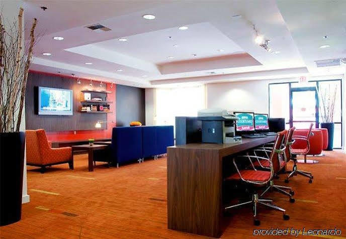 Courtyard By Marriott Stockton Hotel Bagian luar foto