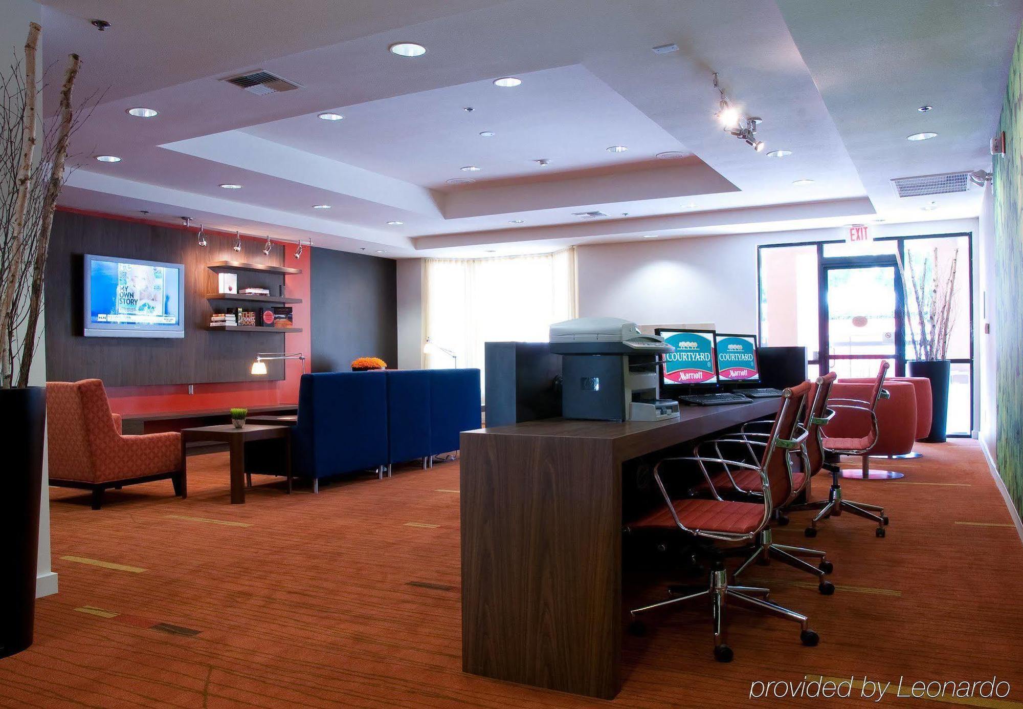 Courtyard By Marriott Stockton Hotel Bagian luar foto