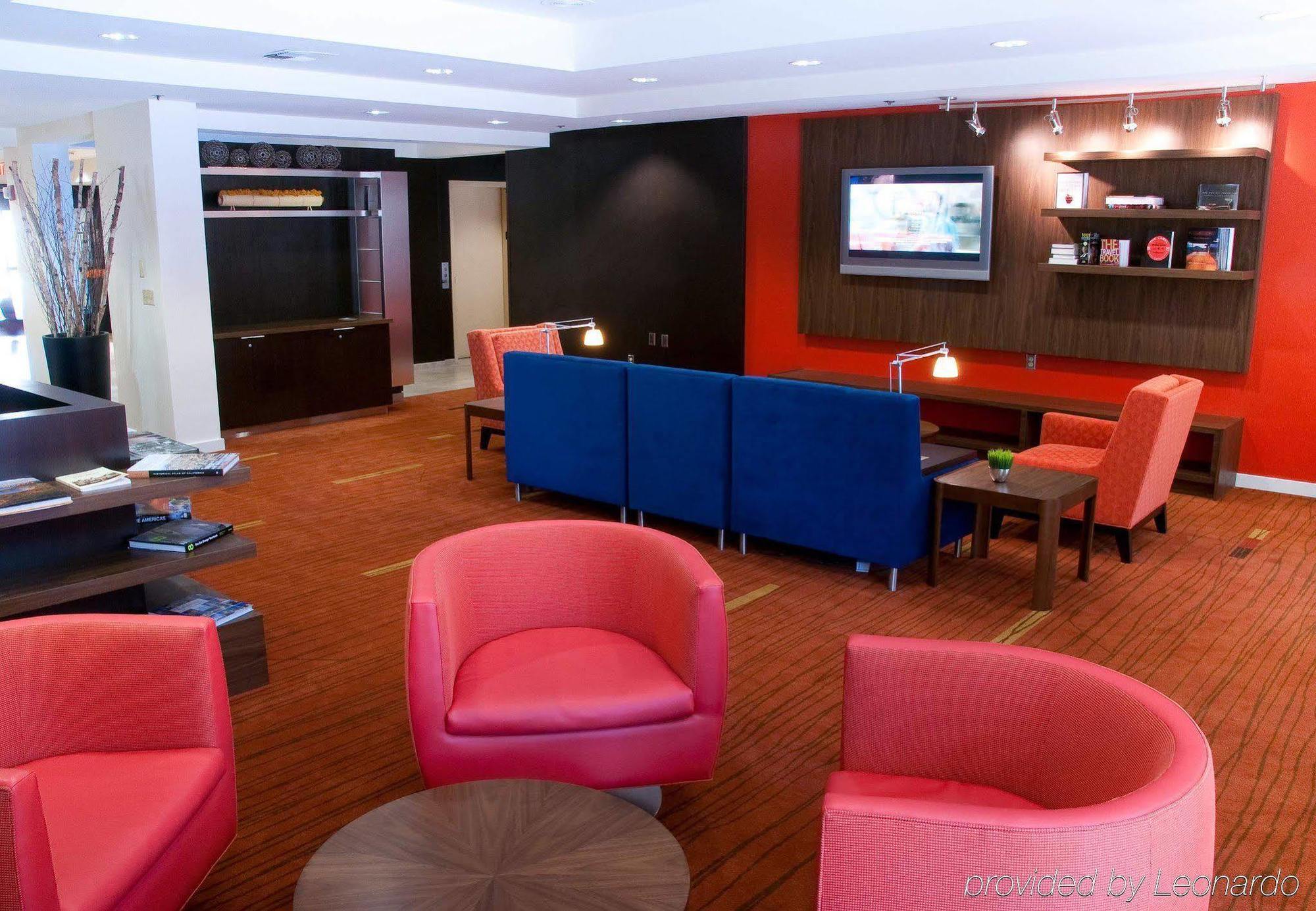 Courtyard By Marriott Stockton Hotel Bagian luar foto